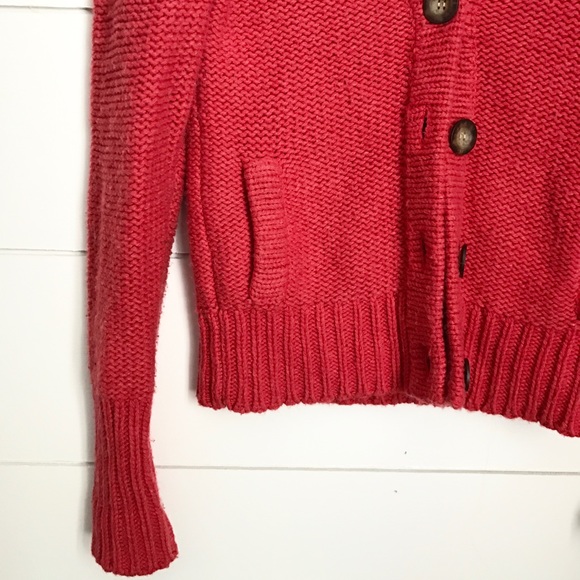 American Eagle Red Cardigan - Picture 3 of 7